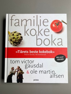 Familie kokeboka (Tom Victor Gausdal & Ole Martin Alfsen)